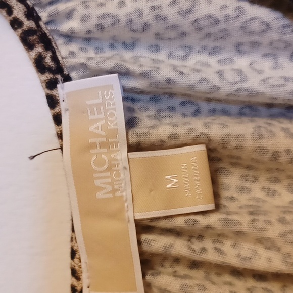 MICHAEL KORS, WOMENS LEAPORD PRINT BLOUSE, 3/4 LENGTH SLEEVES. - Picture 3 of 6